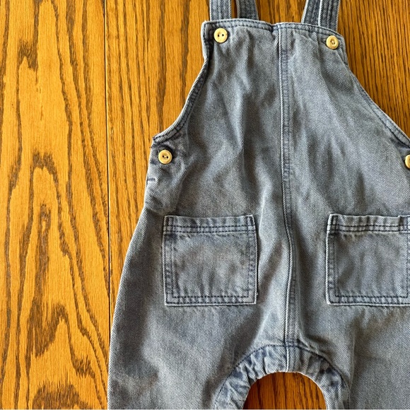 H&M Organic Cotton Lyocell Blend Overalls, size 6M (4-6M) - Picture 5 of 11